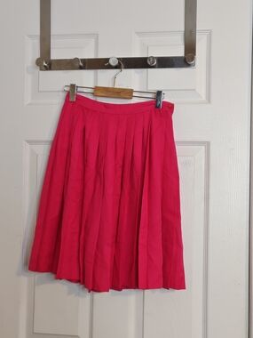 Vintage Jones New York Pleated Midi Skirt Hot Pink Viscose Silk Size 4P